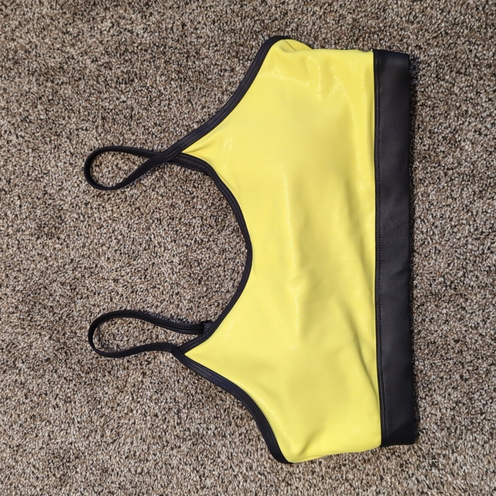 Zyia Neon Yellow Metallic Light n Tight Adjustable Strap Bra Sz. L